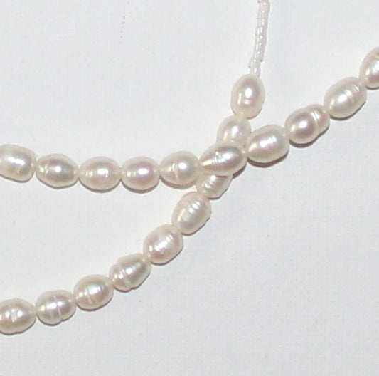 Perla di Neve Necklace