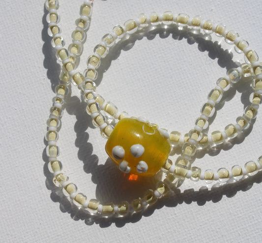 Laizy Daisy Necklace
